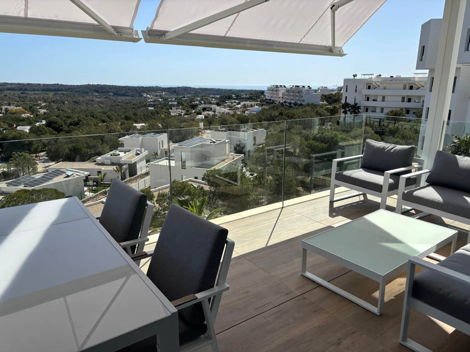 2 makuuhuone Huoneisto myytävänä paikassa Las Colinas Golf mukana uima-altaan - 425 000 € (Ref: 8687445)