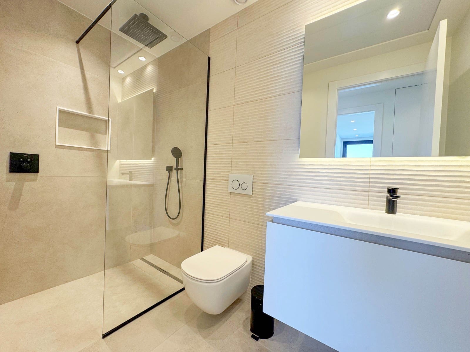 2 chambre Appartement à vendre à Las Colinas Golf avec piscine - 470 000 € (Ref: 8689238)