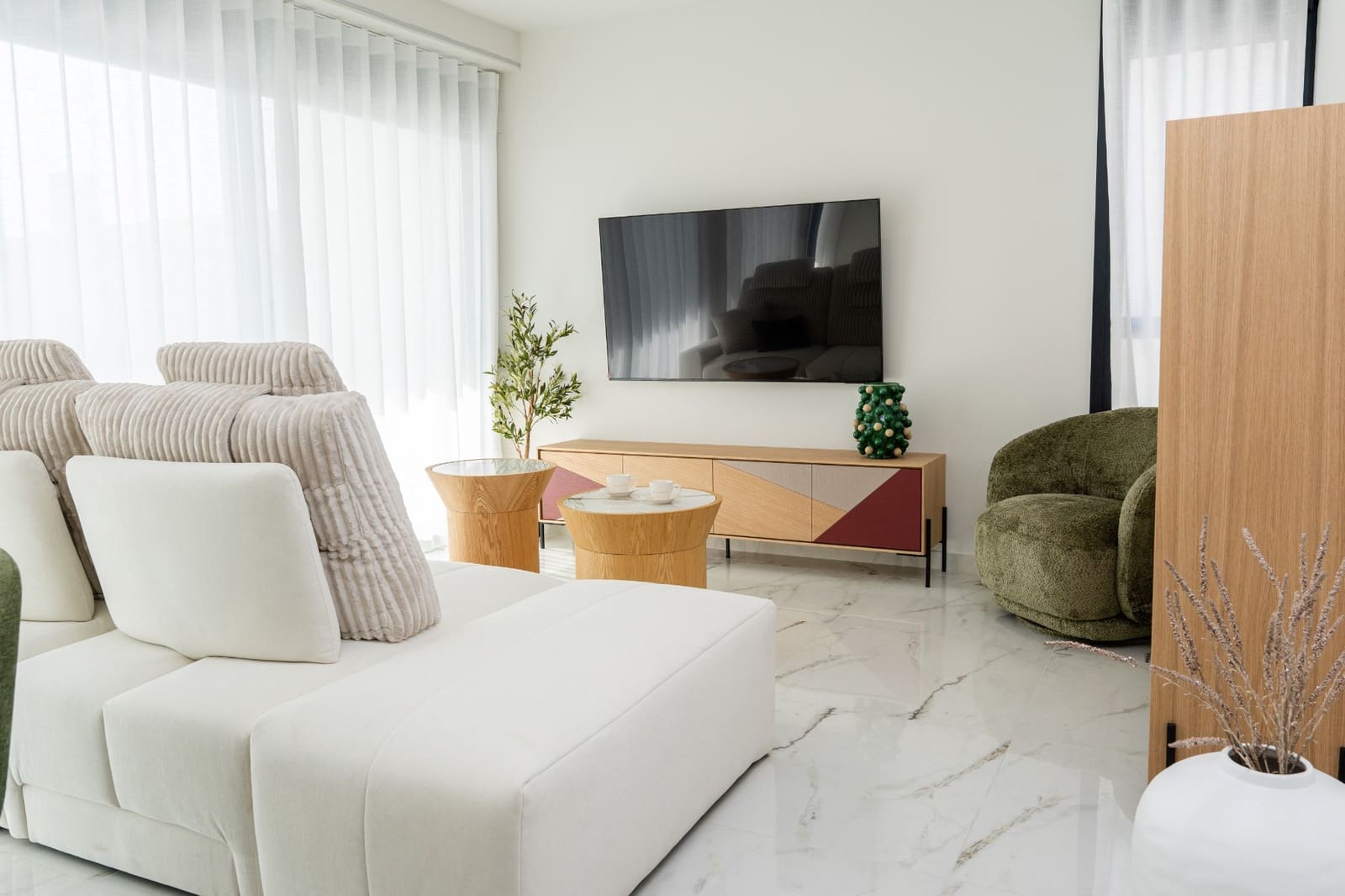 3 slaapkamer Villa te koop in Ciudad Quesada met zwembad garage - € 588.000 (Ref: 8700590)