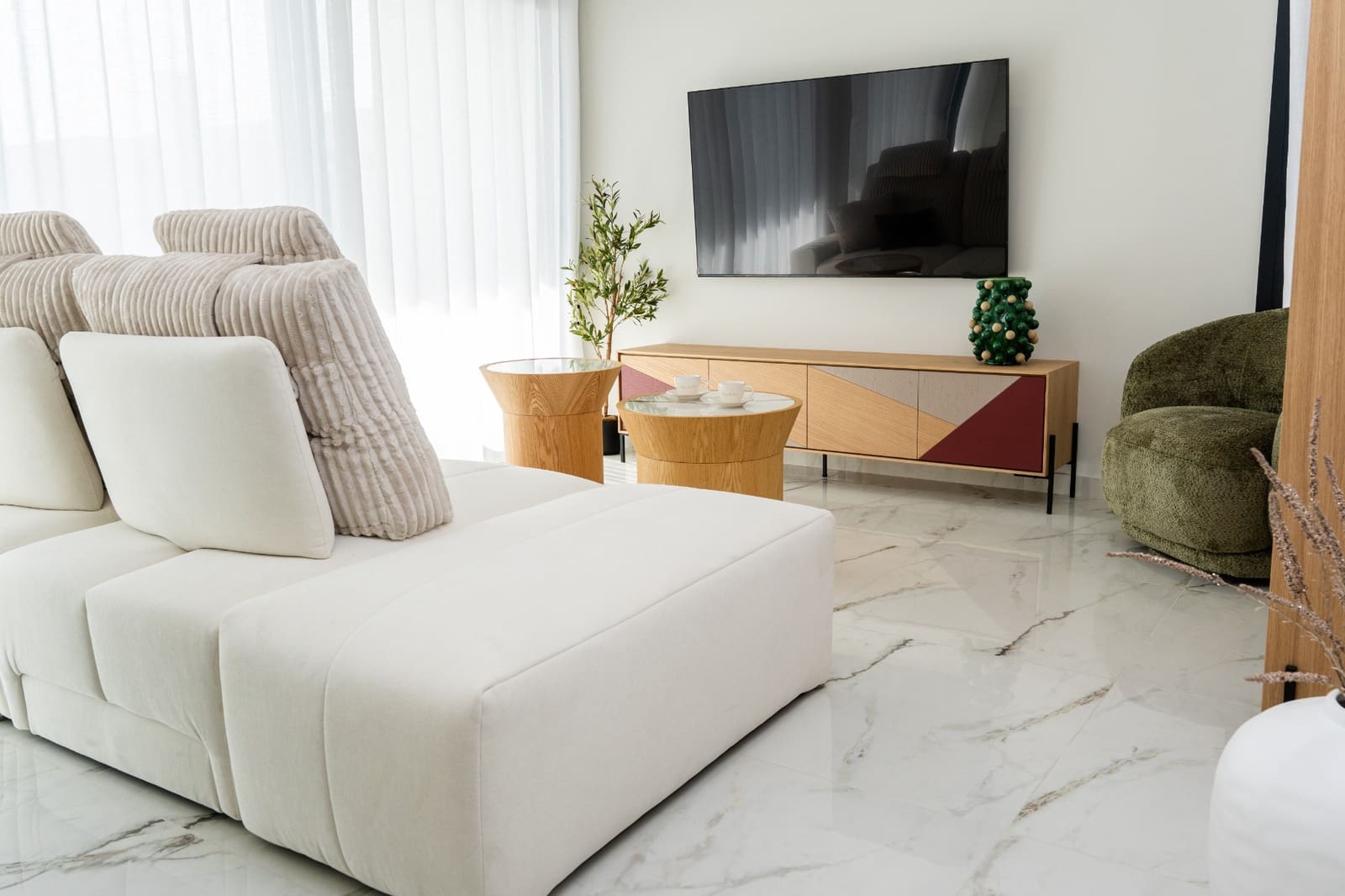 3 slaapkamer Villa te koop in Ciudad Quesada met zwembad garage - € 588.000 (Ref: 8700590)