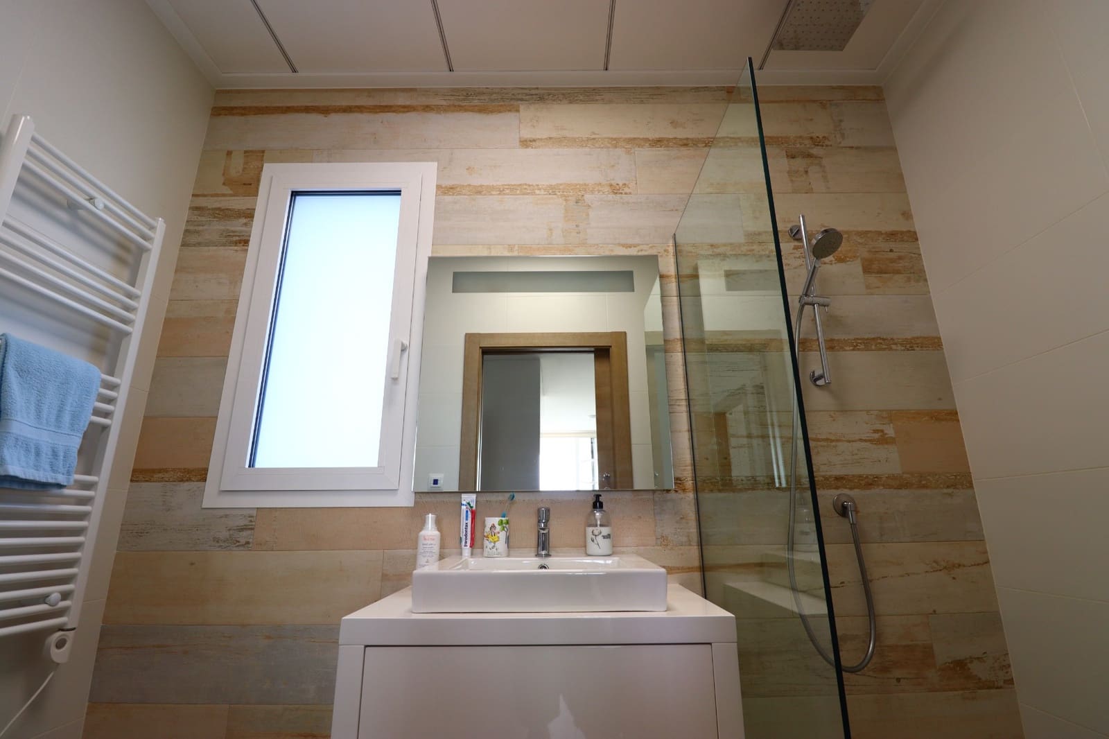 3 chambre Appartement à vendre à Las Colinas Golf avec piscine - 495 000 € (Ref: 8776095)