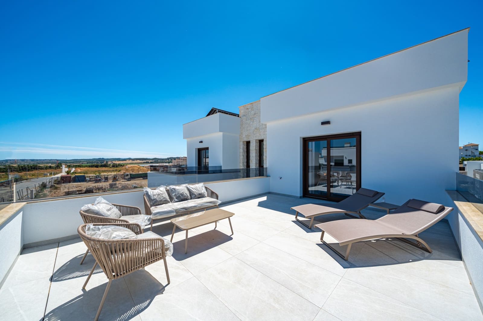 4 bedroom Villa for sale in Los Montesinos with pool - € 649,000 (Ref: 8785703)
