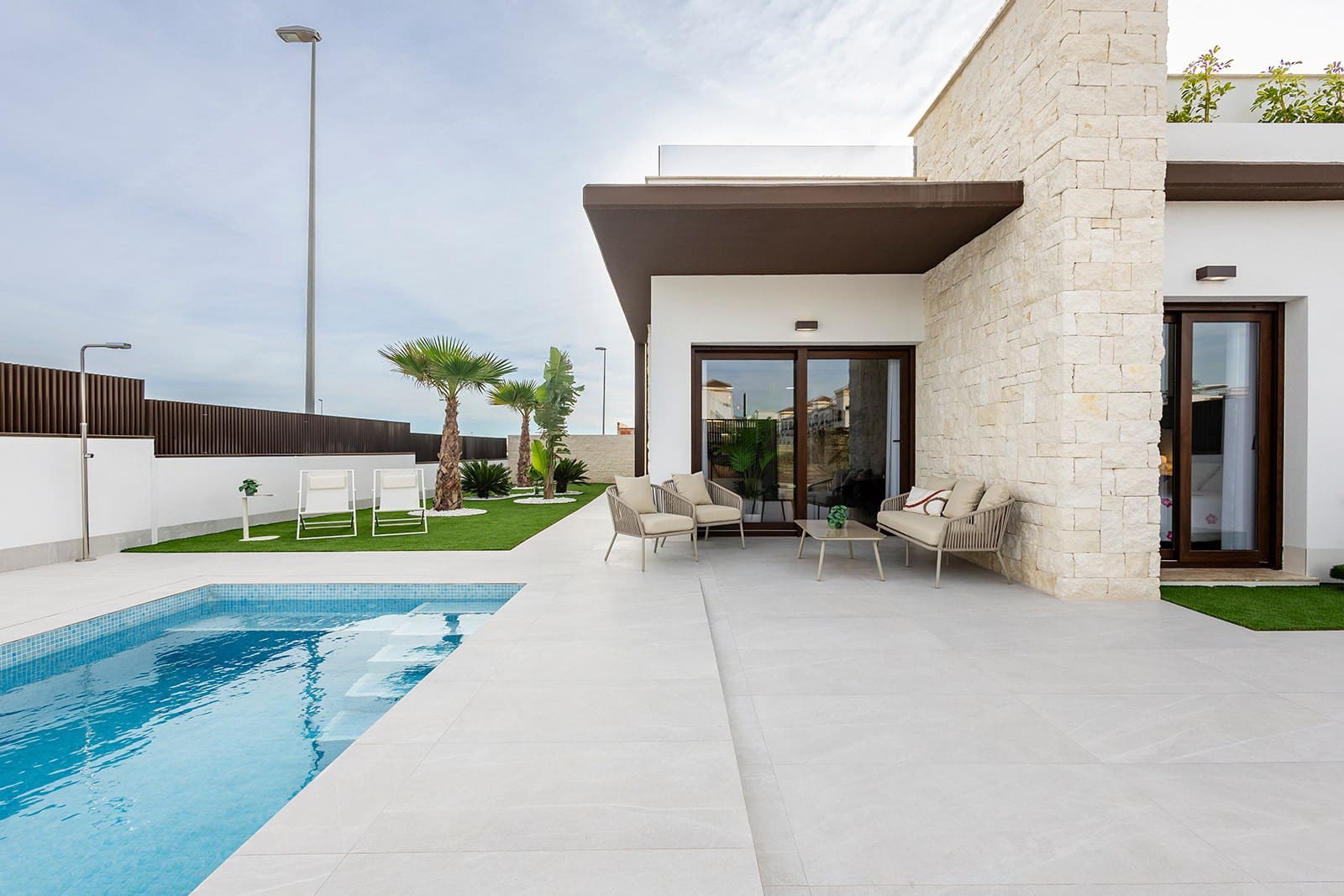 2 sypialnia Willa na sprzedaż w Los Montesinos z basenem - 345 000 € (Ref: 8785705)