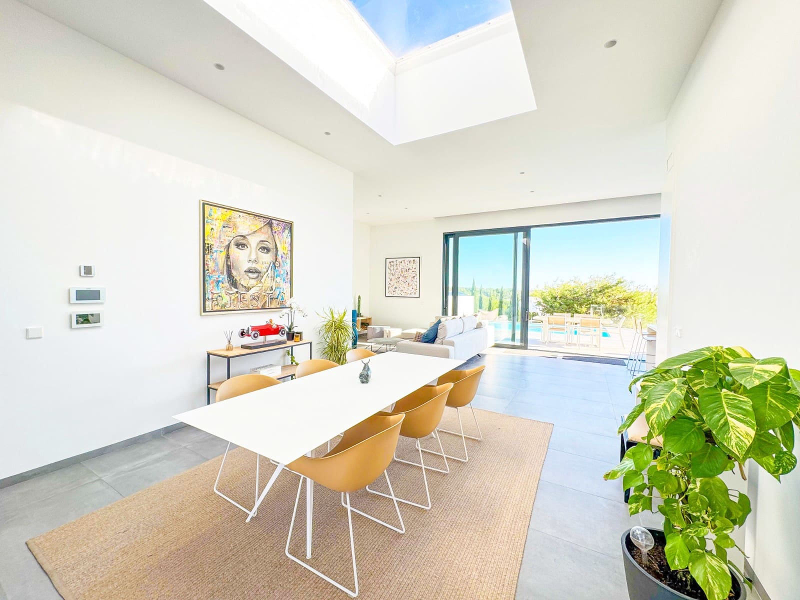 4 quarto Moradia para venda em Las Colinas Golf com piscina - 875 000 € (Ref: 8786125)