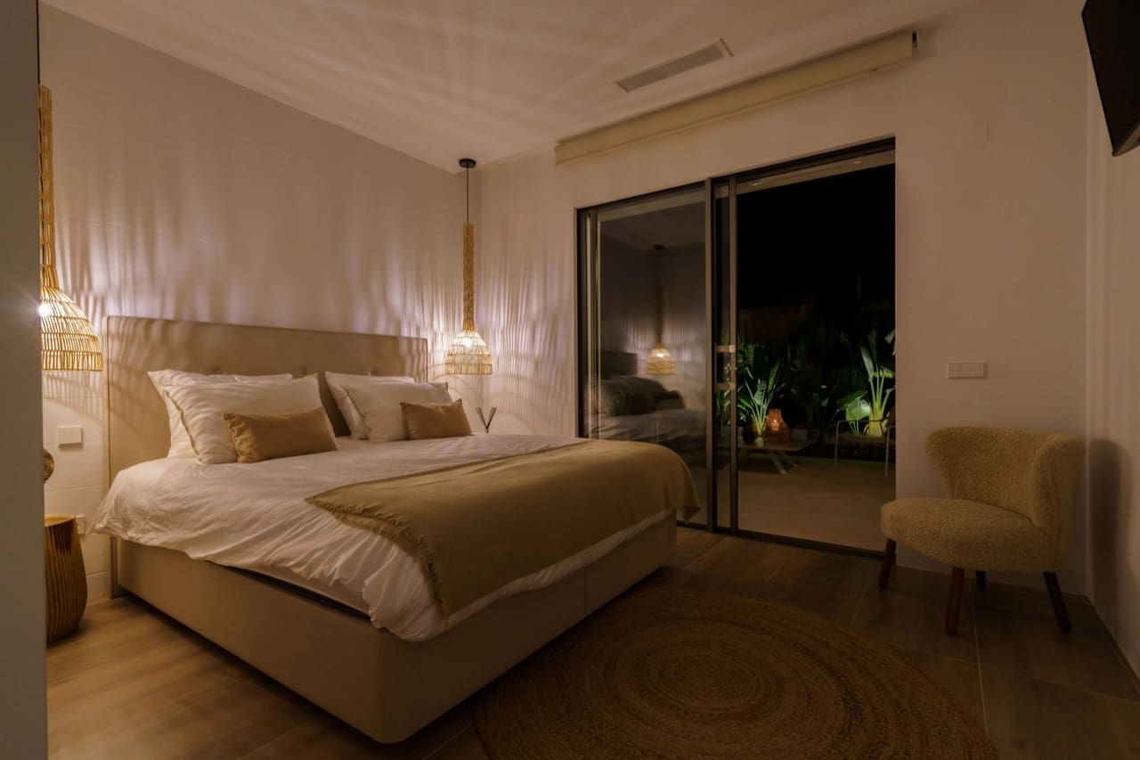 5 soverom Villa til salgs i Las Colinas Golf med svømmebasseng - € 1 960 000 (Ref: 8786126)