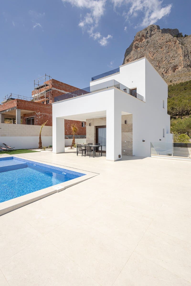 3 chambre Villa/Maison à vendre à Polop avec piscine - 598 000 € (Ref: 8807359)