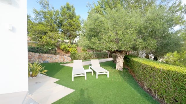 3 slaapkamer Villa te koop in Las Colinas Golf, Orihuela met zwembad - € 949.000 (Ref: 8814364)