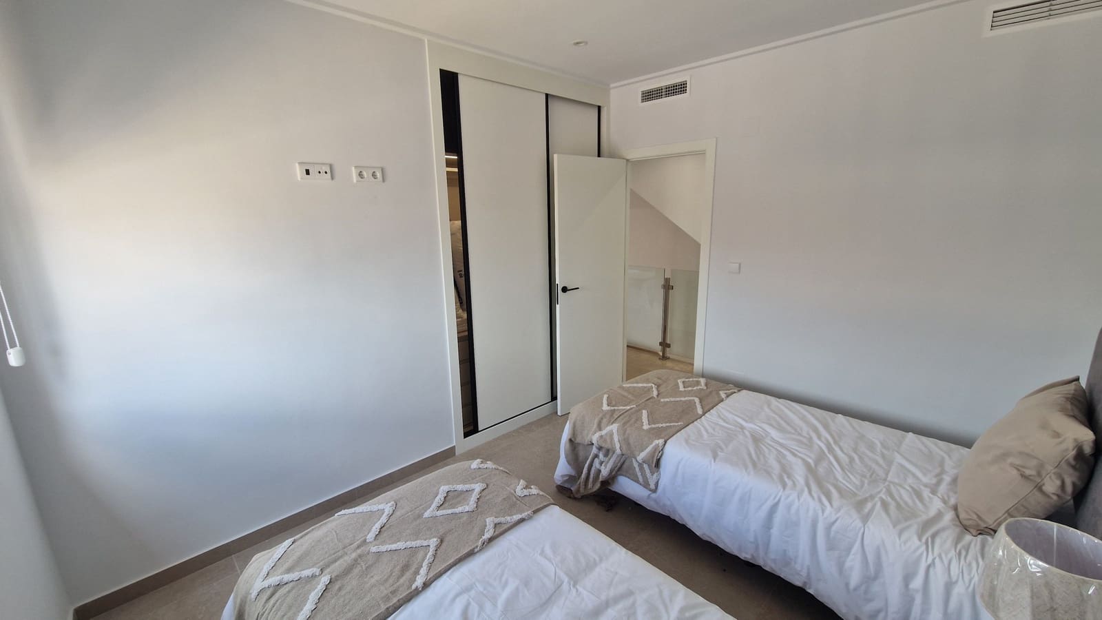 4 chambre Villa/Maison à vendre à Bigastro avec piscine garage - 269 900 € (Ref: 8848496)