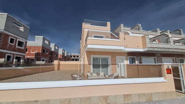 3 camera da letto Casa in vendita in Pilar de la Horadada ciudad, Pilar de la Horadada con piscina garage - 309.900 € (Rif: 8848497)