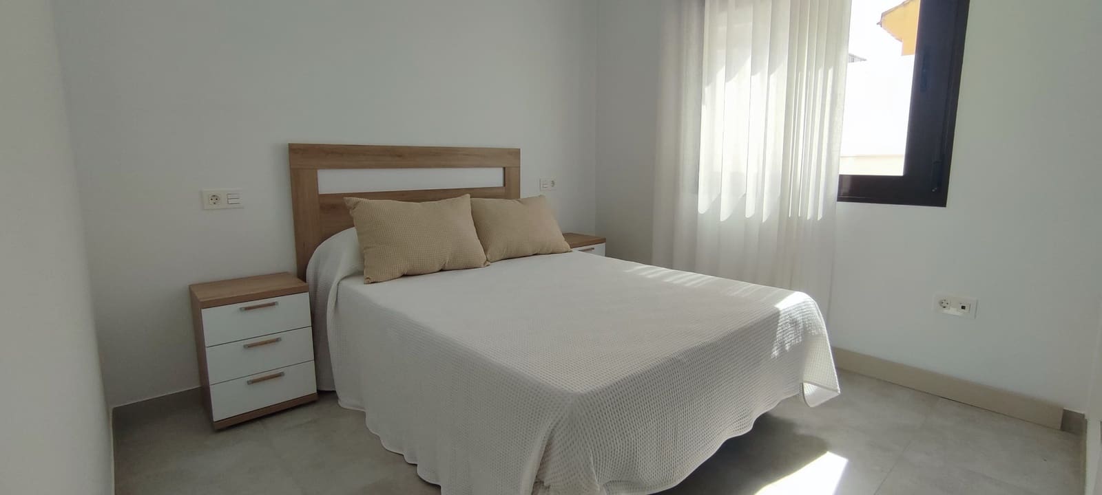 3 bedroom Apartment for sale in Pilar de la Horadada with pool - € 289,900 (Ref: 8925280)