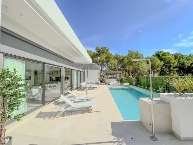 3 quarto Moradia para venda em Pinar de Campoverde, Pilar de la Horadada com piscina - 825 000 € (Ref: 8931702)