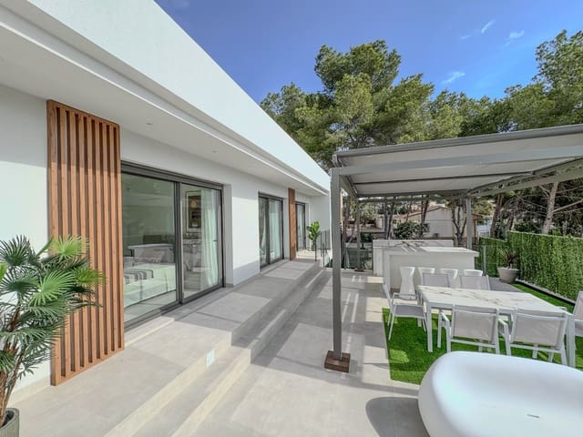 3 quarto Moradia para venda em Pinar de Campoverde, Pilar de la Horadada com piscina - 825 000 € (Ref: 8931702)