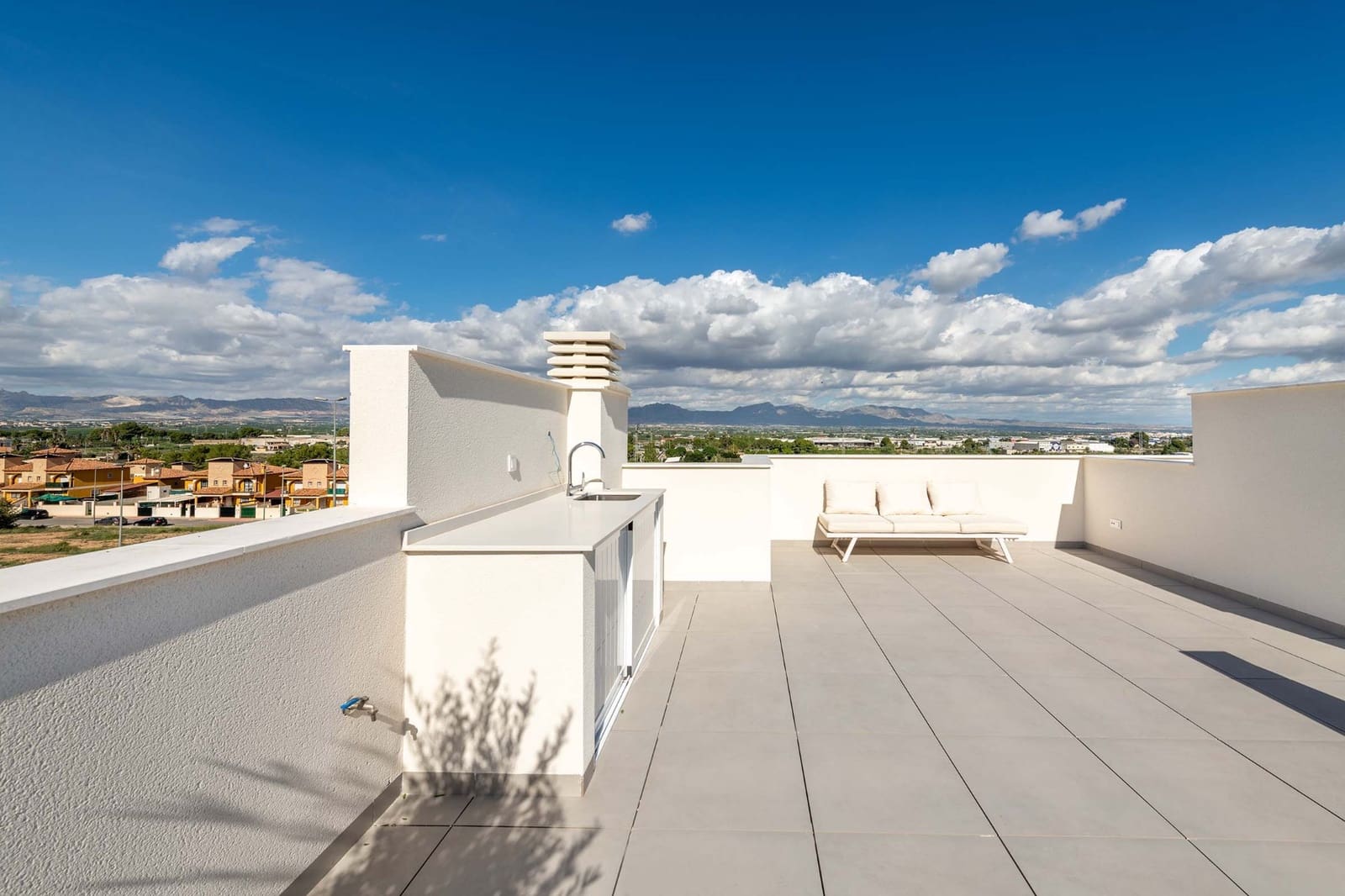 3 slaapkamer Huis te koop in Cox met zwembad - € 235.000 (Ref: 8933517)