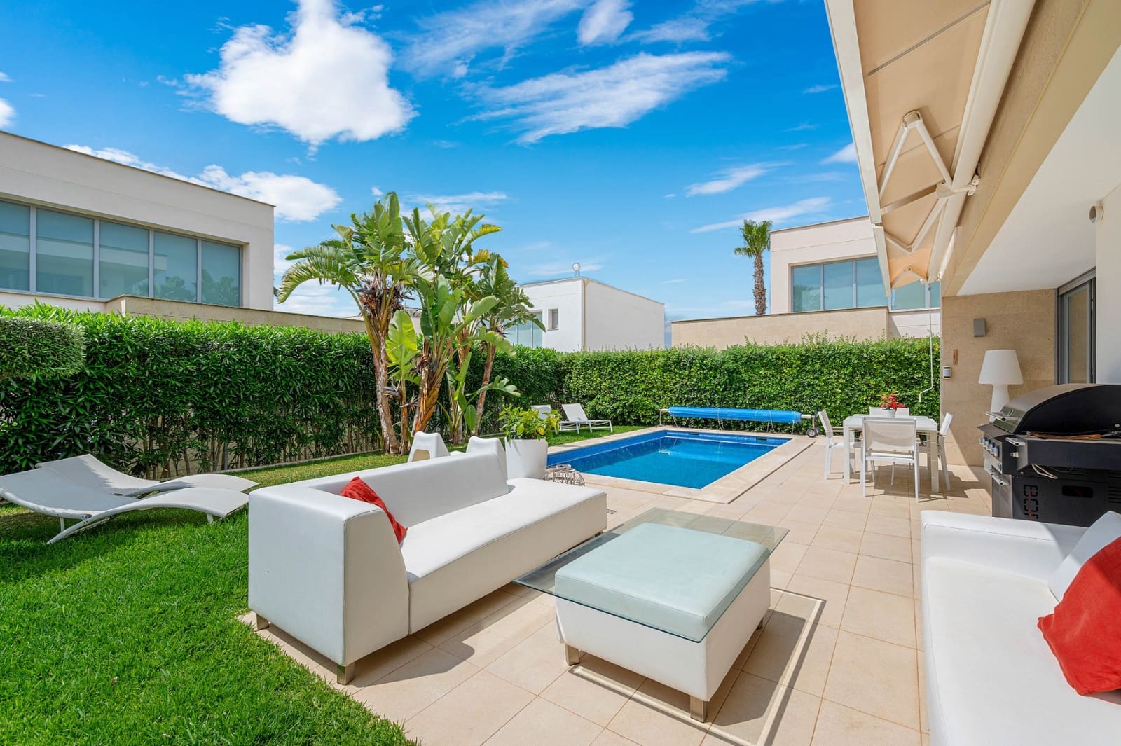 3 soverom Villa til salgs i Los Montesinos med svømmebasseng - € 479 000 (Ref: 8945304)