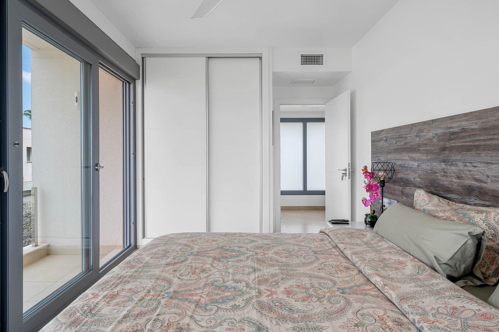 3 soverom Villa til salgs i Los Montesinos med svømmebasseng - € 479 000 (Ref: 8945304)