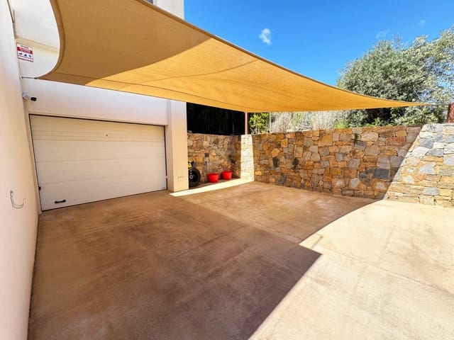 3 makuuhuone Huvila myytävänä paikassa Las Colinas Golf, Orihuela mukana uima-altaan - 1 120 000 € (Ref: 8945998)