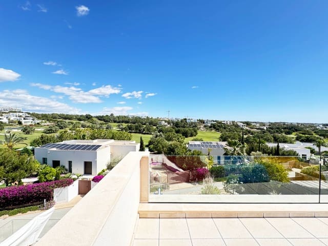 3 makuuhuone Huvila myytävänä paikassa Las Colinas Golf, Orihuela mukana uima-altaan - 1 120 000 € (Ref: 8945998)