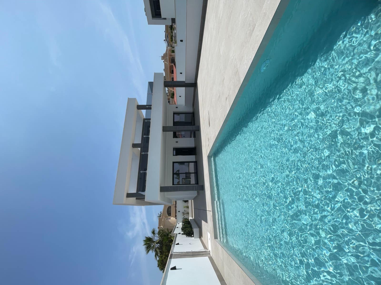 Chalet de 3 habitaciones en Ciudad Quesada en venta con piscina garaje - 799.900 € (Ref: 8953773)