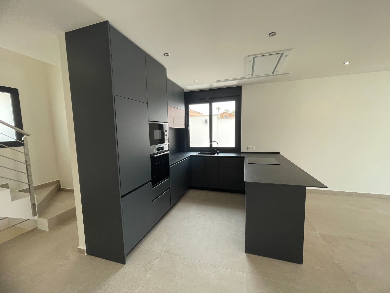 Chalet de 3 habitaciones en Ciudad Quesada en venta con piscina garaje - 799.900 € (Ref: 8953773)