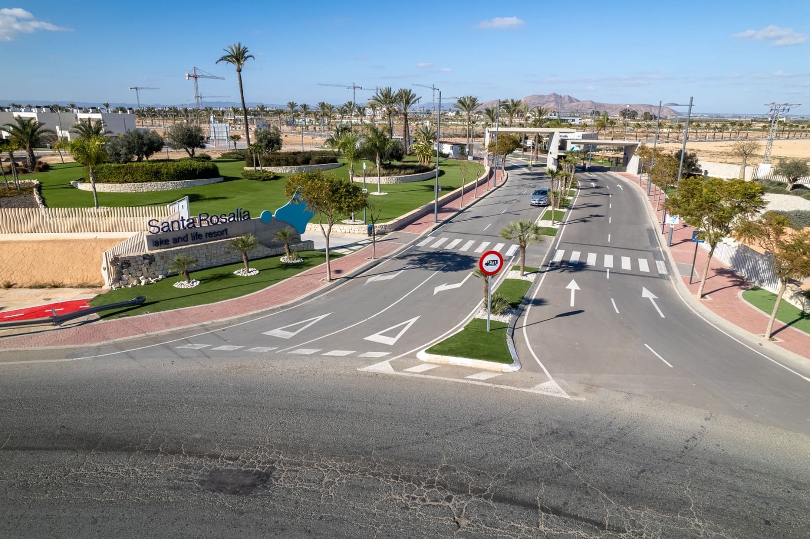 3 slaapkamer Villa te koop in Torre-Pacheco met zwembad - € 695.000 (Ref: 8967093)