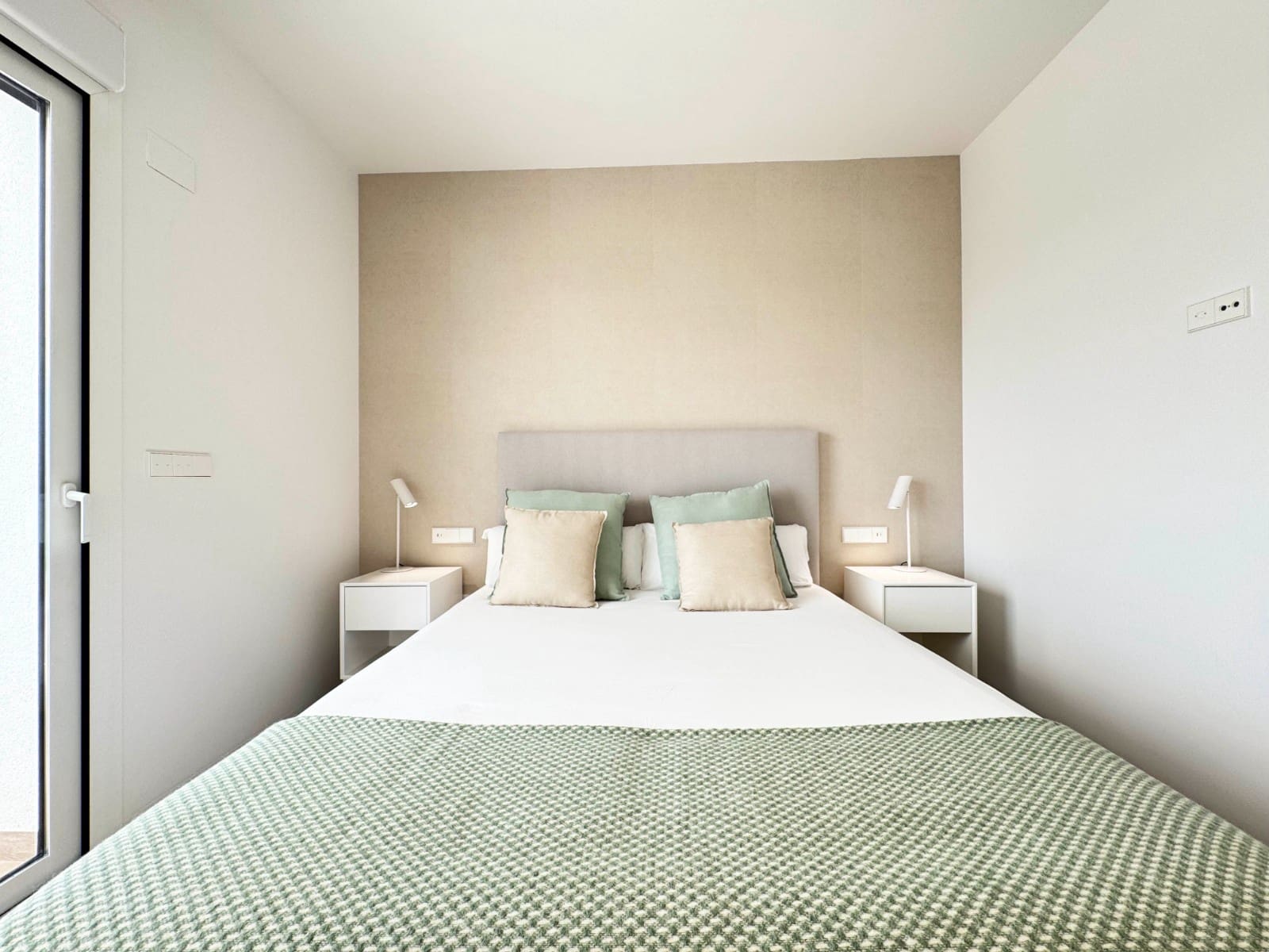 2 slaapkamer Appartement te koop in Las Colinas Golf met zwembad - € 455.000 (Ref: 9018188)