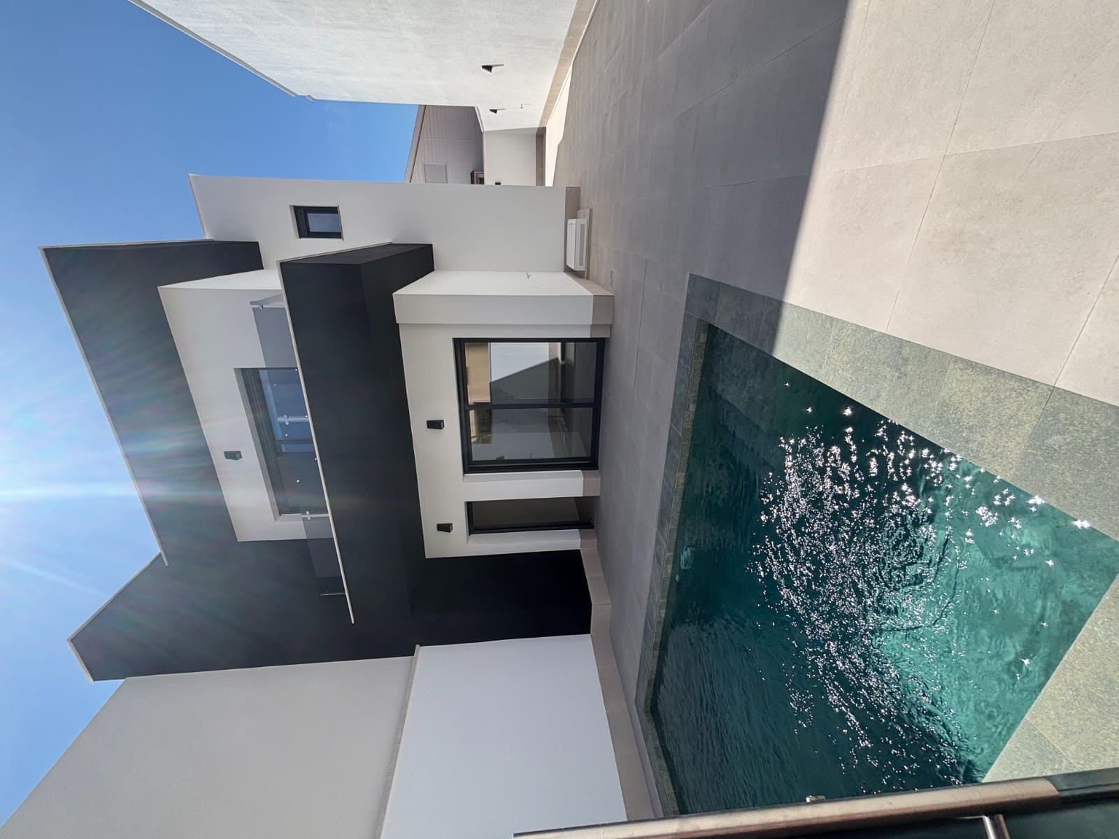 3 soveværelse Villa til salg i Heredades med swimmingpool - € 359.900 (Ref: 9025577)