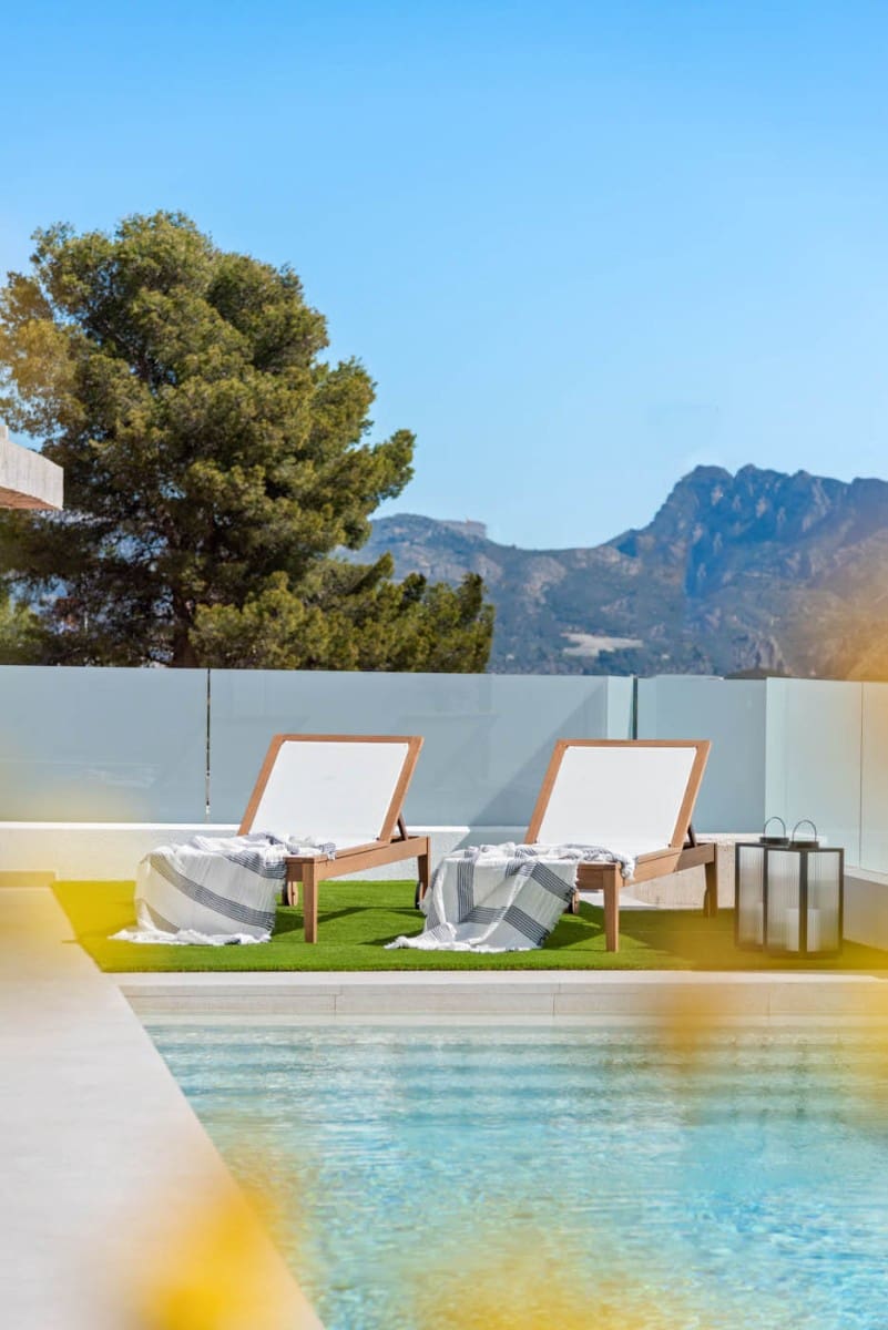 4 Zimmer Villa zu verkaufen in Polop mit Pool Garage - 725.000 € (Ref: 9086486)