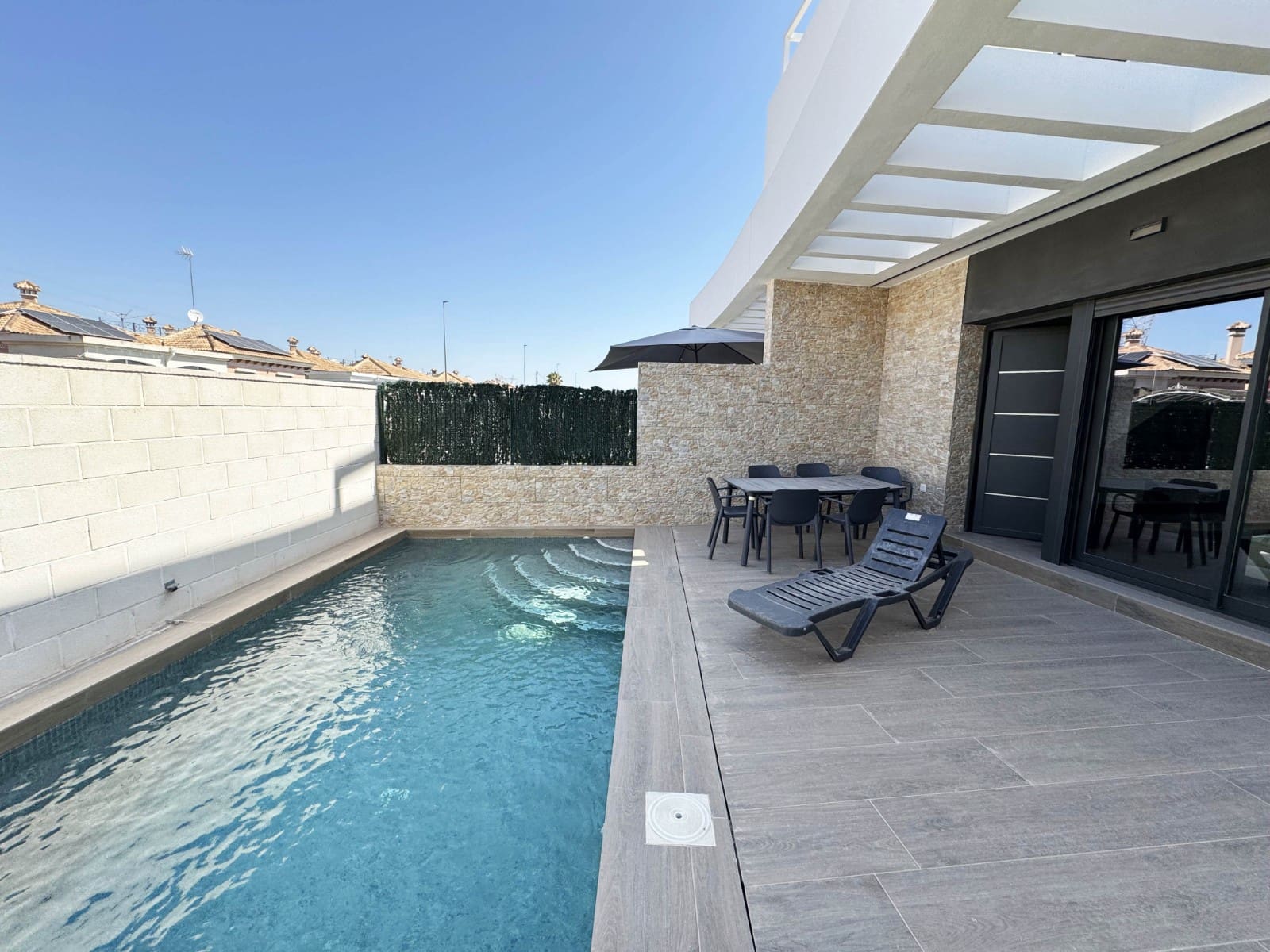 2 sypialnia Willa na sprzedaż w Los Montesinos z basenem - 365 000 € (Ref: 9097593)