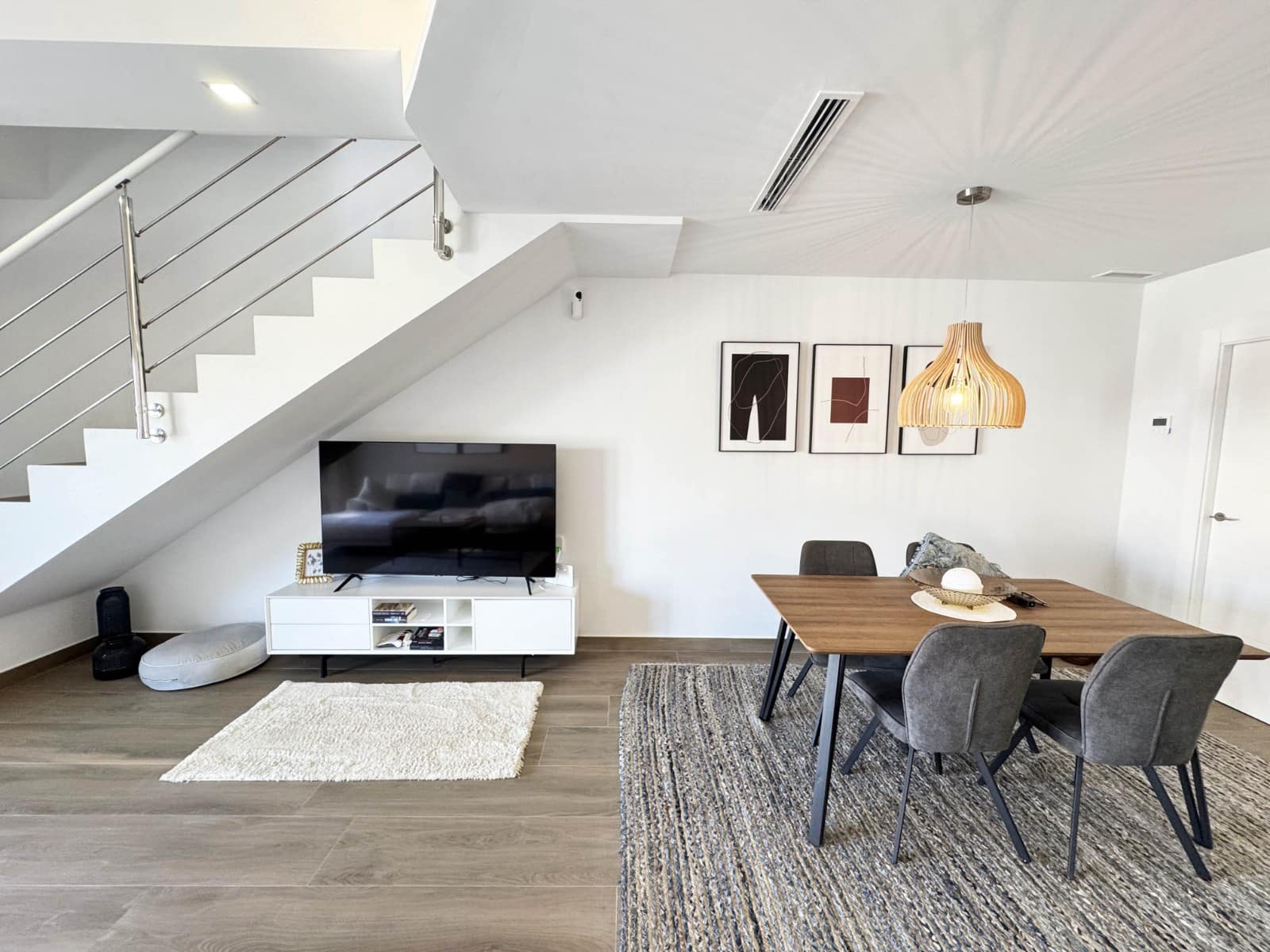 2 sypialnia Willa na sprzedaż w Los Montesinos z basenem - 365 000 € (Ref: 9097593)