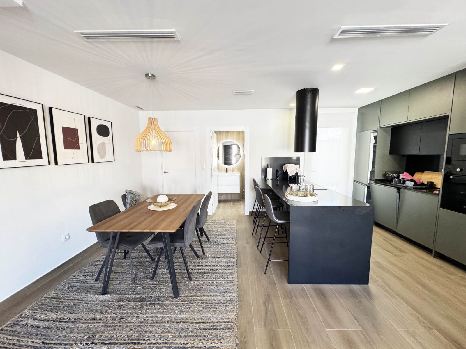 2 sypialnia Willa na sprzedaż w Los Montesinos z basenem - 365 000 € (Ref: 9097593)