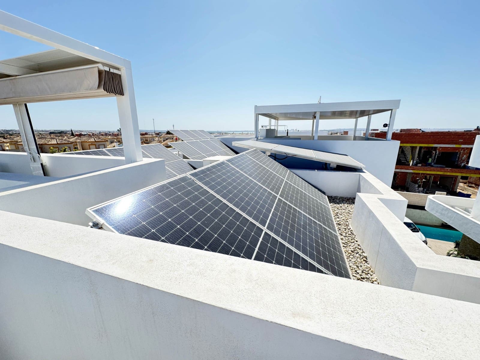 2 sypialnia Willa na sprzedaż w Los Montesinos z basenem - 365 000 € (Ref: 9097593)