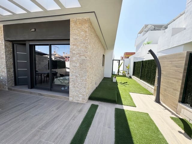 2 sypialnia Willa na sprzedaż w Los Montesinos z basenem - 365 000 € (Ref: 9097593)