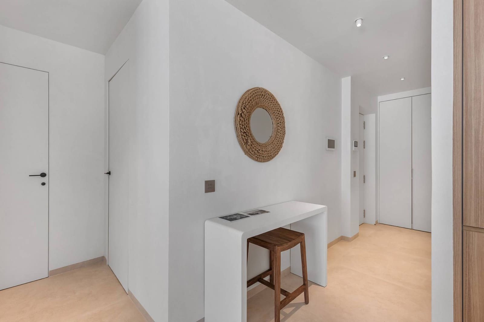 3 slaapkamer Appartement te koop in Las Colinas Golf met zwembad - € 1.085.000 (Ref: 9326106)