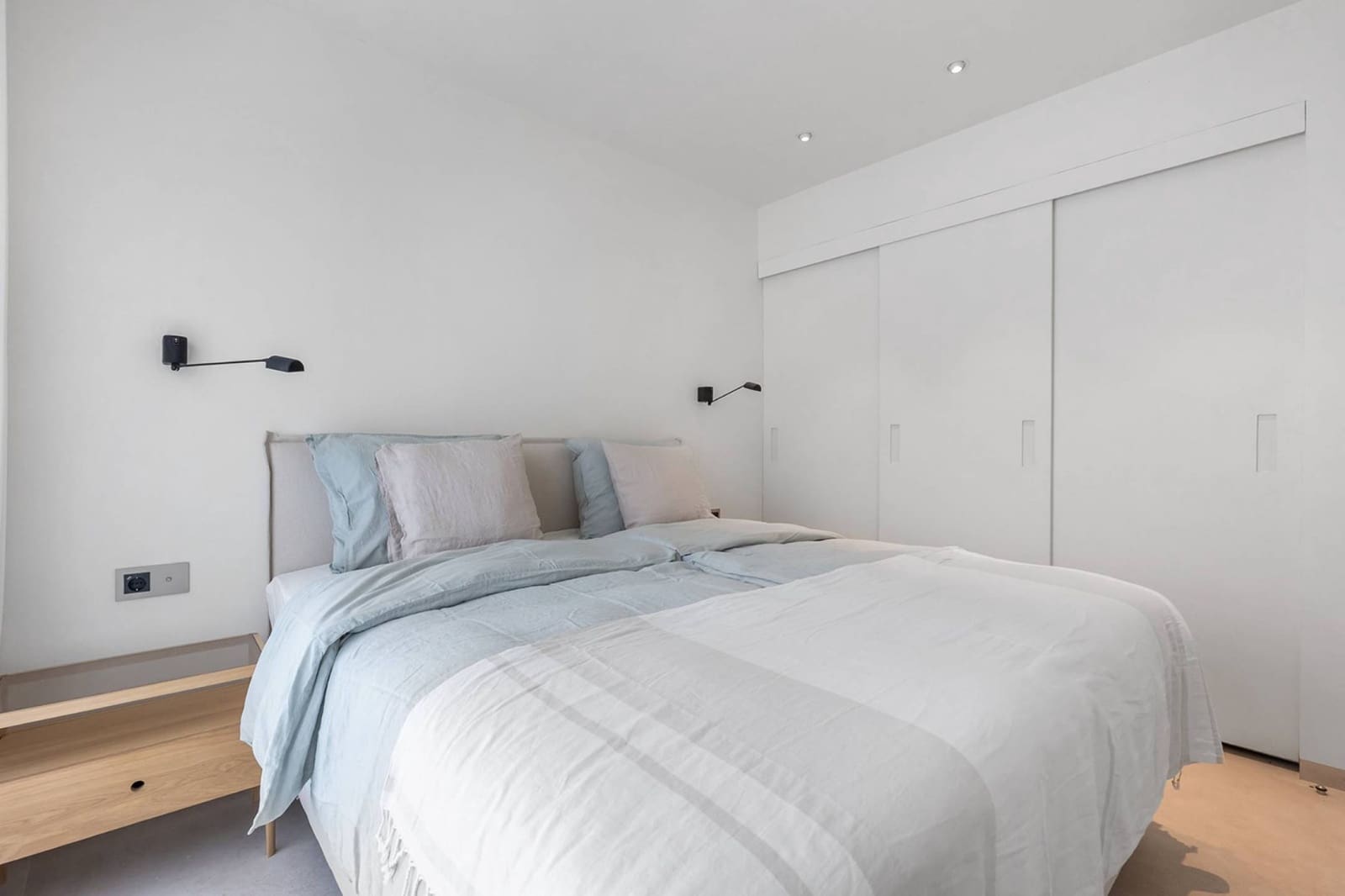 3 slaapkamer Appartement te koop in Las Colinas Golf met zwembad - € 1.085.000 (Ref: 9326106)