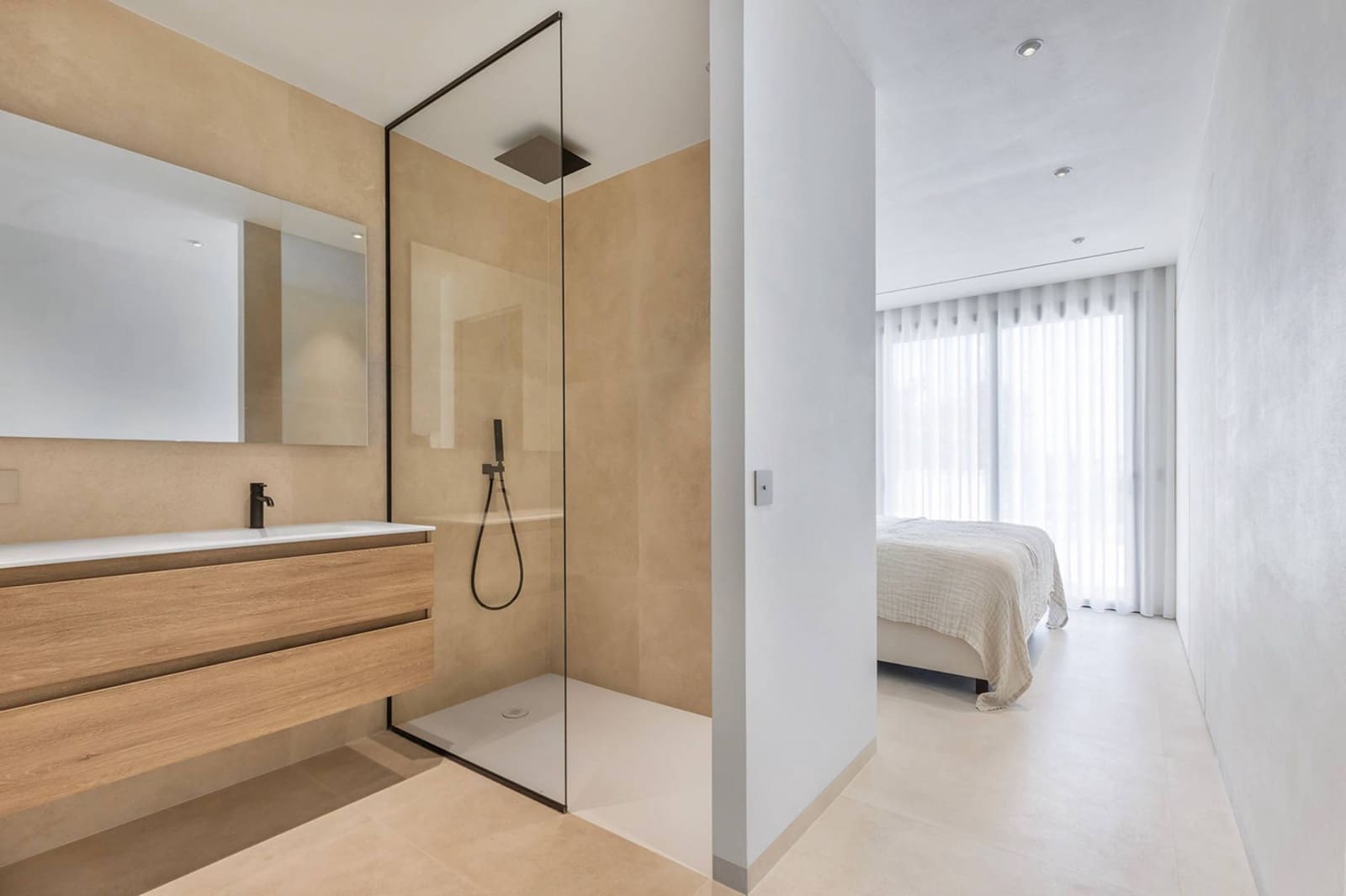 3 slaapkamer Appartement te koop in Las Colinas Golf met zwembad - € 1.085.000 (Ref: 9326106)