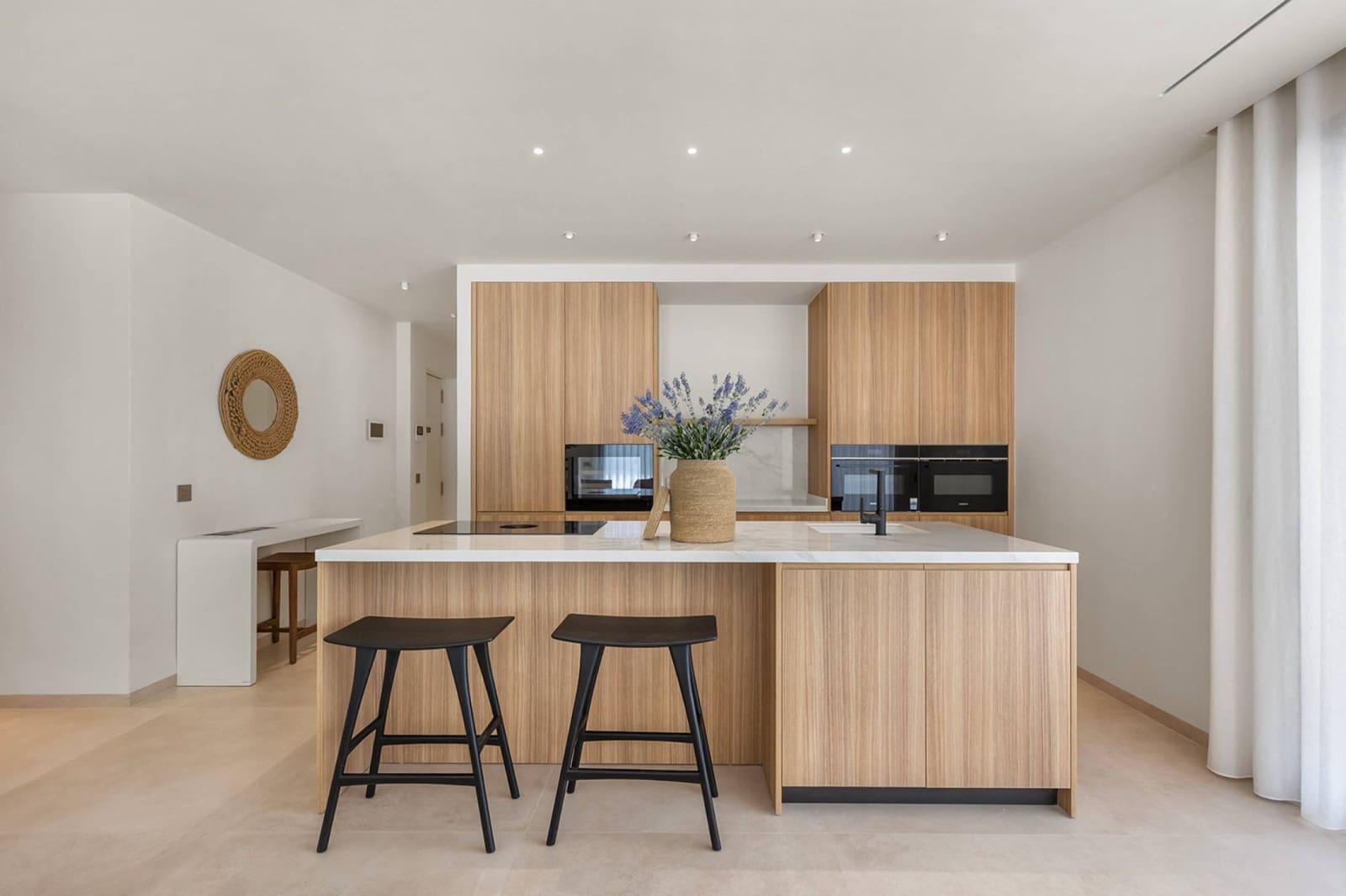 3 slaapkamer Appartement te koop in Las Colinas Golf met zwembad - € 1.085.000 (Ref: 9326106)