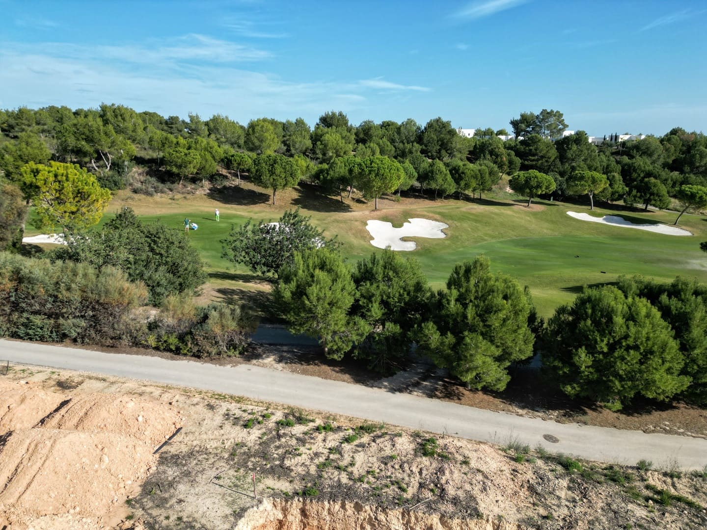 3 slaapkamer Appartement te koop in Las Colinas Golf met zwembad - € 1.085.000 (Ref: 9326106)