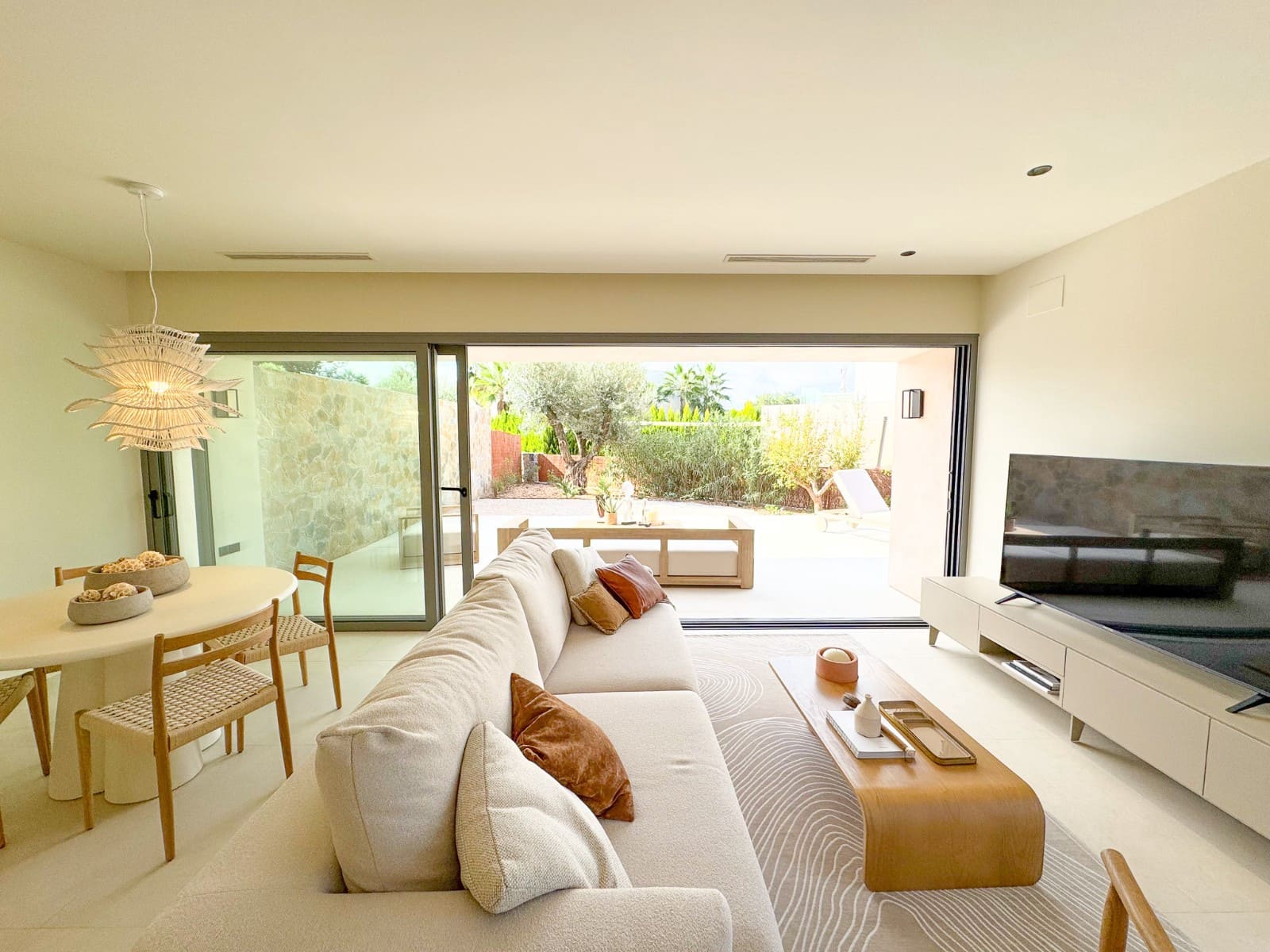 3 bedroom Villa for sale in Las Colinas Golf with pool - € 750,000 (Ref: 9375036)