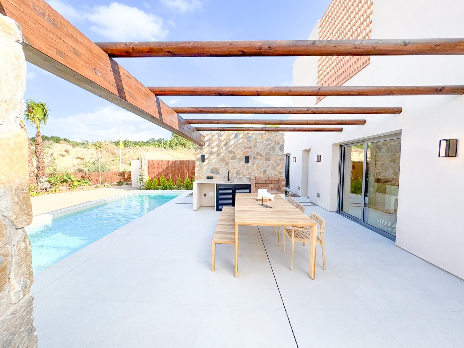 3 bedroom Villa for sale in Las Colinas Golf with pool - € 750,000 (Ref: 9375036)