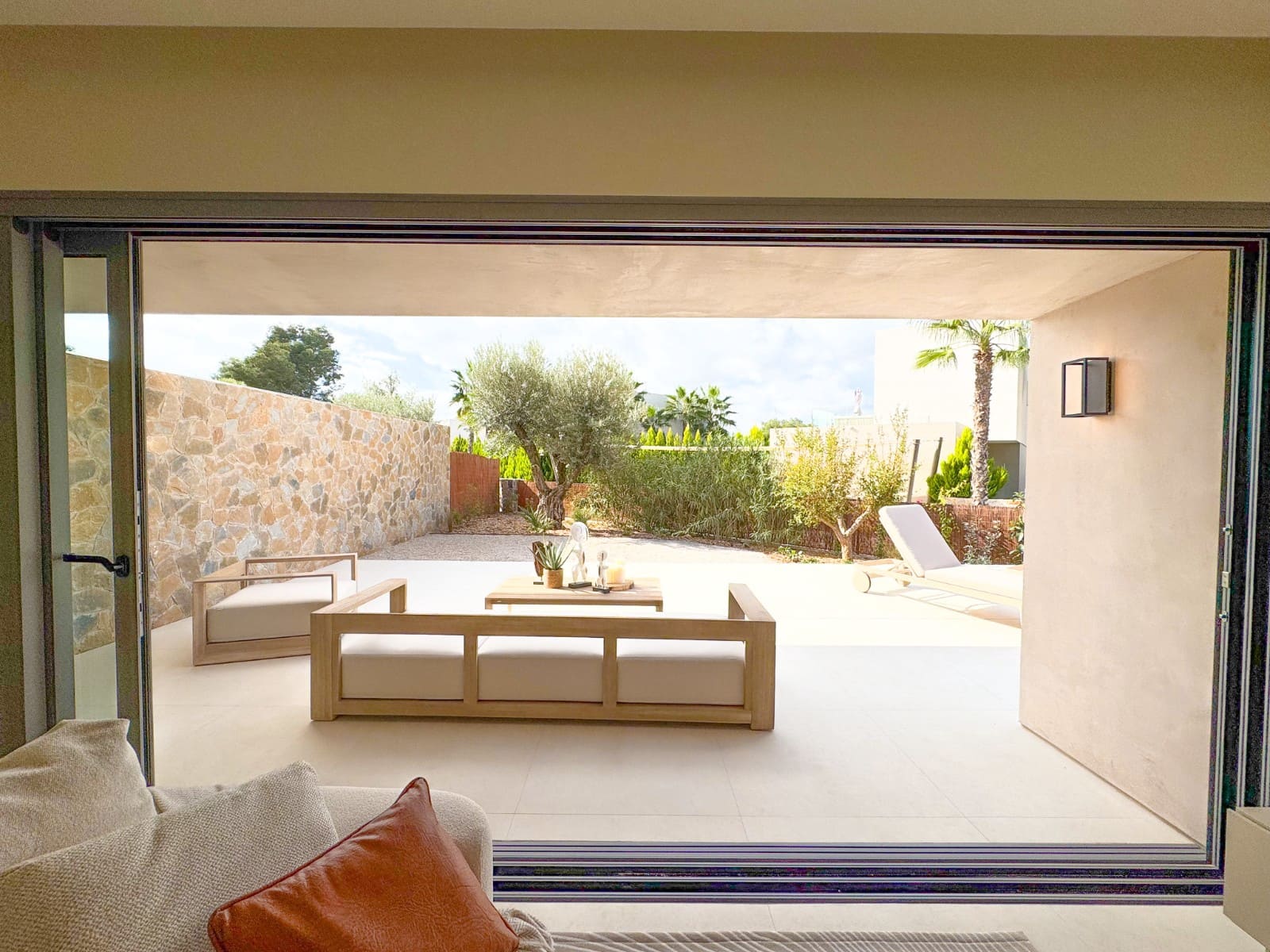 3 bedroom Villa for sale in Las Colinas Golf with pool - € 750,000 (Ref: 9375036)