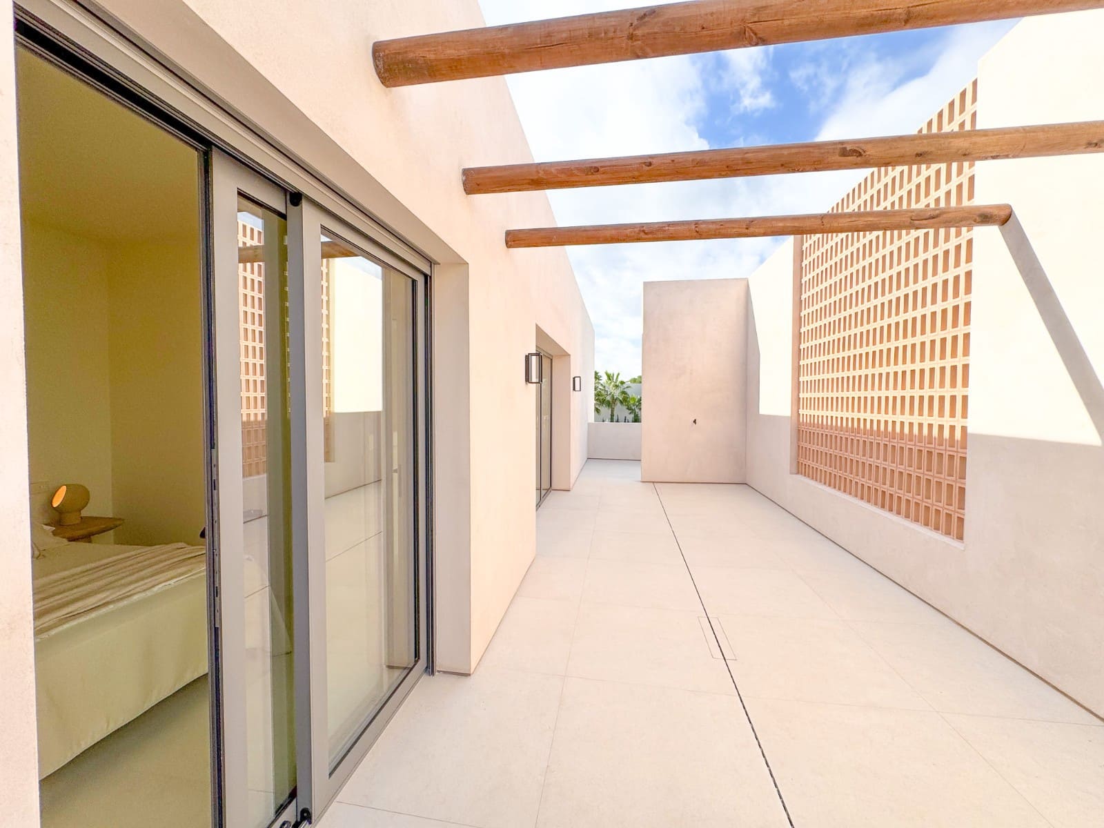 3 bedroom Villa for sale in Las Colinas Golf with pool - € 750,000 (Ref: 9375036)