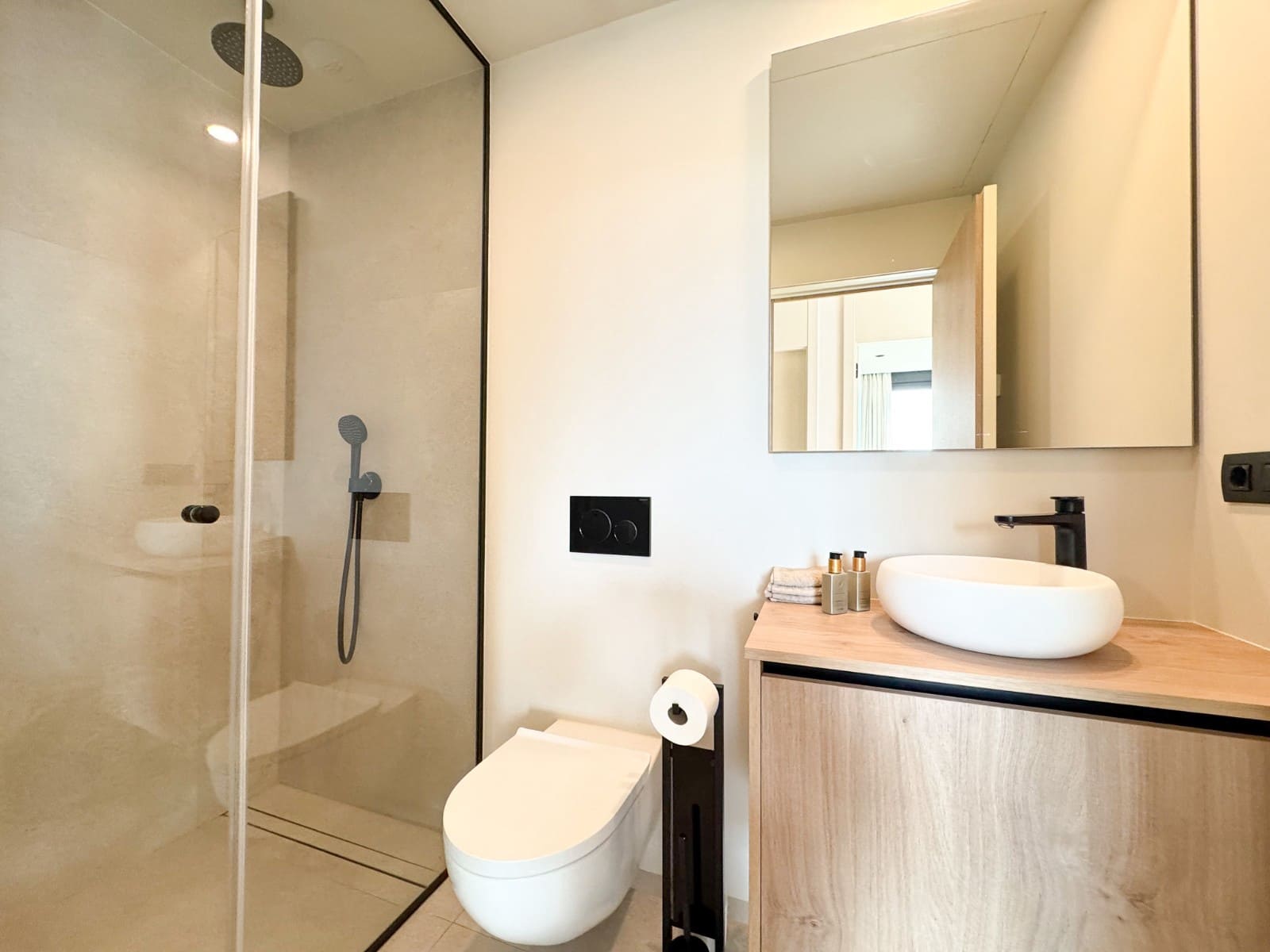 3 Zimmer Apartment zu verkaufen in Las Colinas Golf mit Pool - 549.000 € (Ref: 9376691)