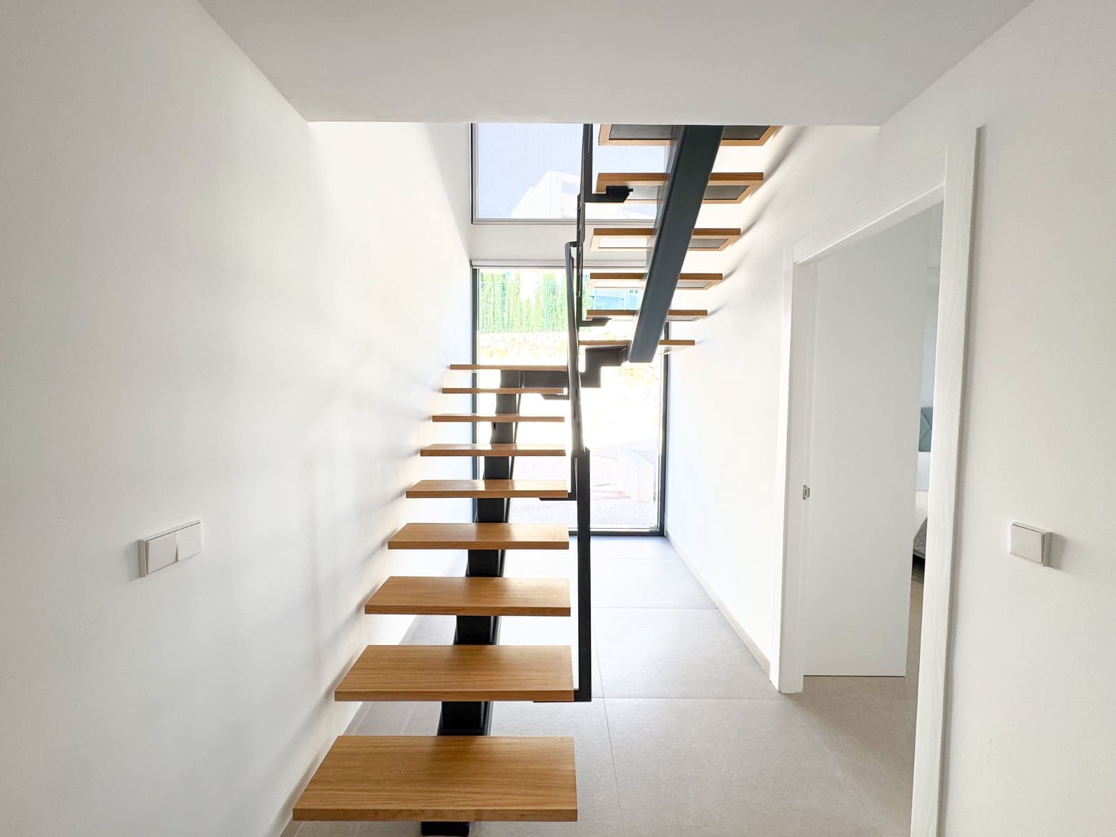 5 quarto Moradia para venda em Las Colinas Golf com piscina - 2 500 000 € (Ref: 9393273)