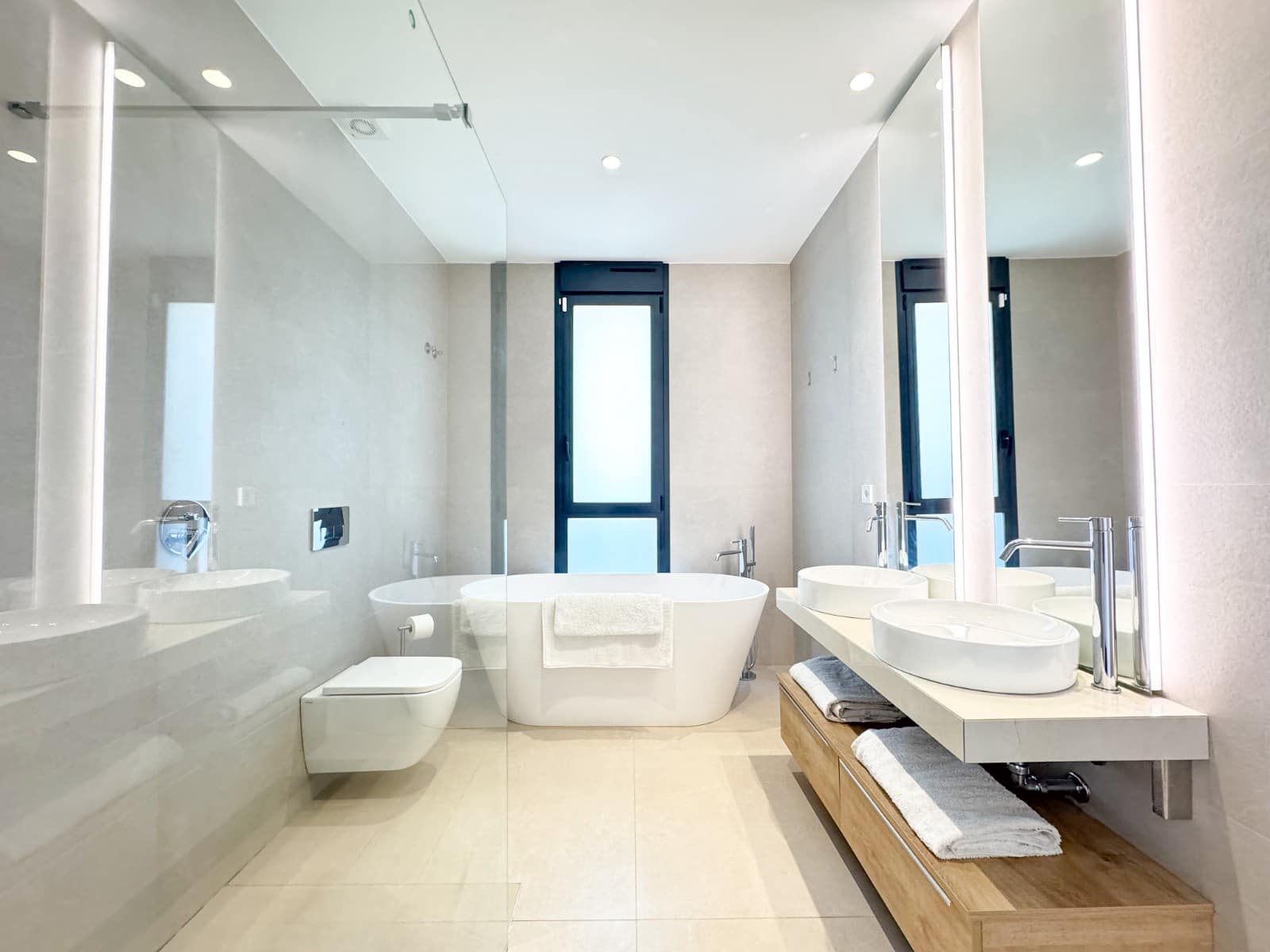 5 quarto Moradia para venda em Las Colinas Golf com piscina - 2 500 000 € (Ref: 9393273)