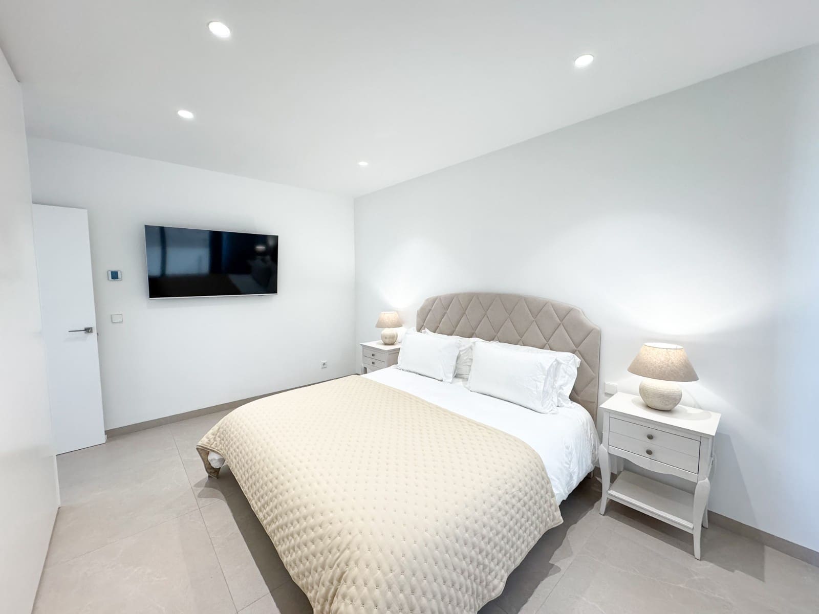 5 quarto Moradia para venda em Las Colinas Golf com piscina - 2 500 000 € (Ref: 9393273)