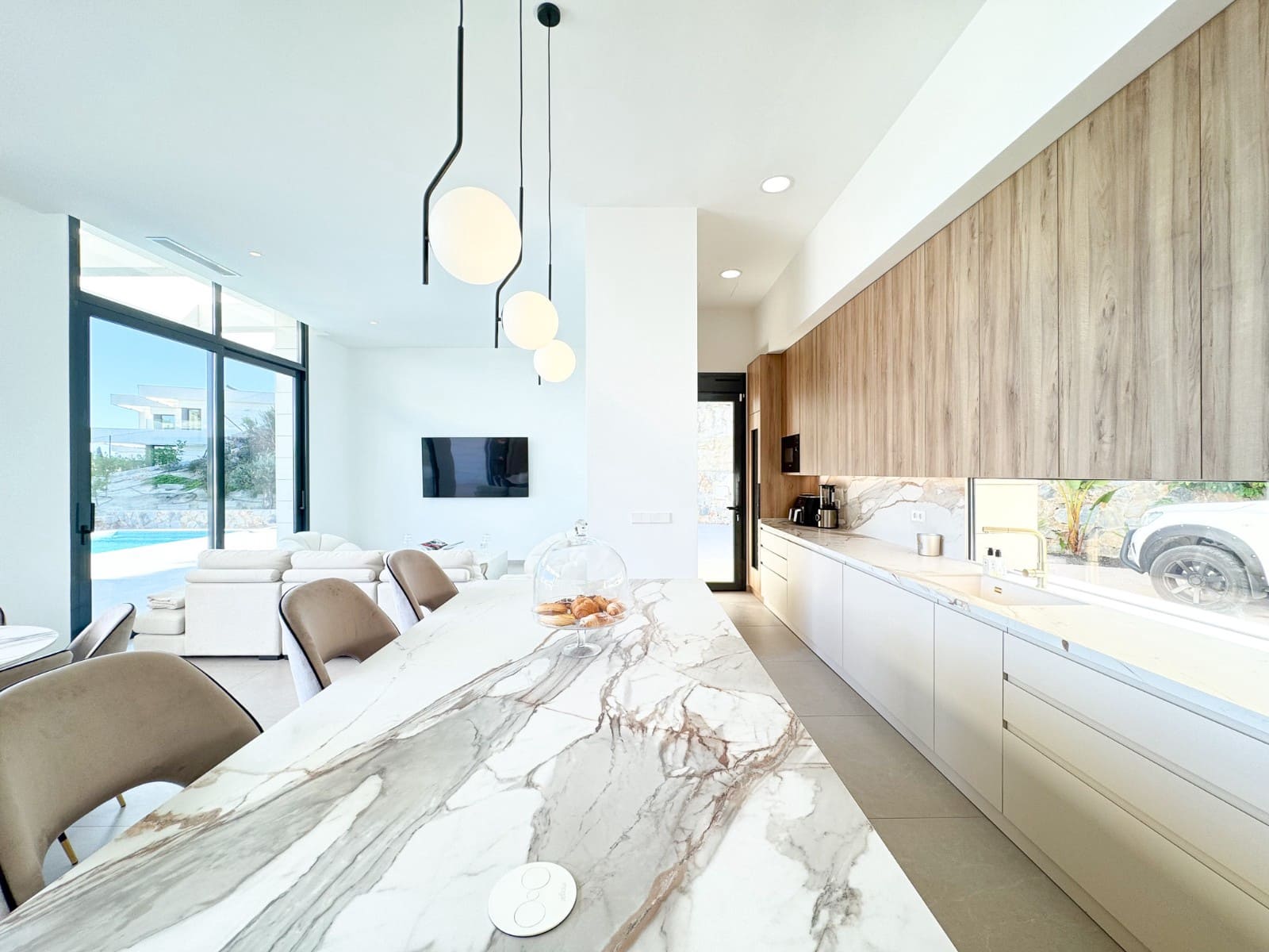 5 quarto Moradia para venda em Las Colinas Golf com piscina - 2 500 000 € (Ref: 9393273)