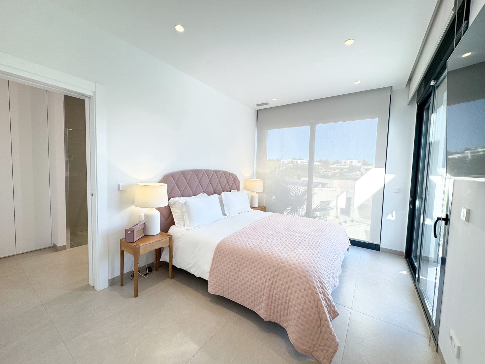 5 quarto Moradia para venda em Las Colinas Golf com piscina - 2 500 000 € (Ref: 9393273)