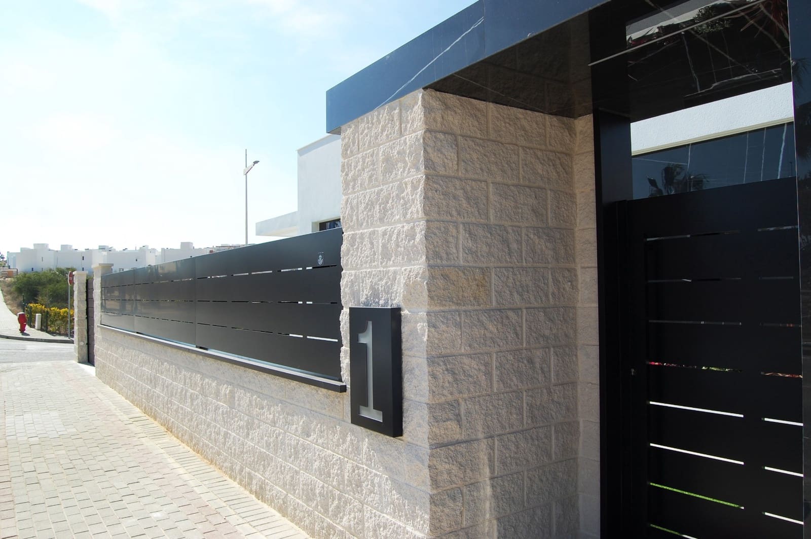 3 bedroom Villa for sale in Algorfa with pool - € 670,000 (Ref: 9432539)