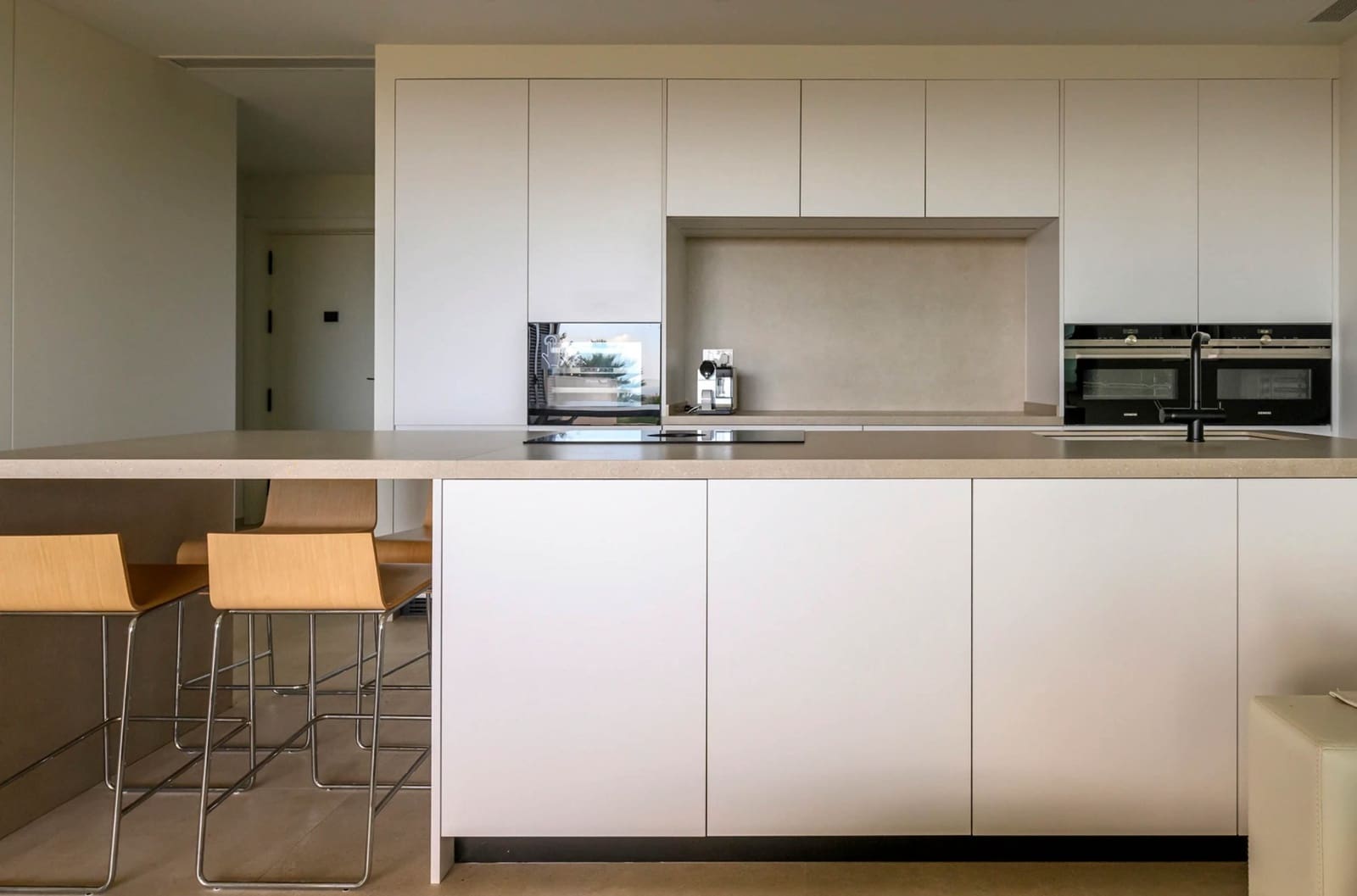 Apartamento de 3 habitaciones en Las Colinas Golf en venta con piscina - 645.000 € (Ref: 9450666)