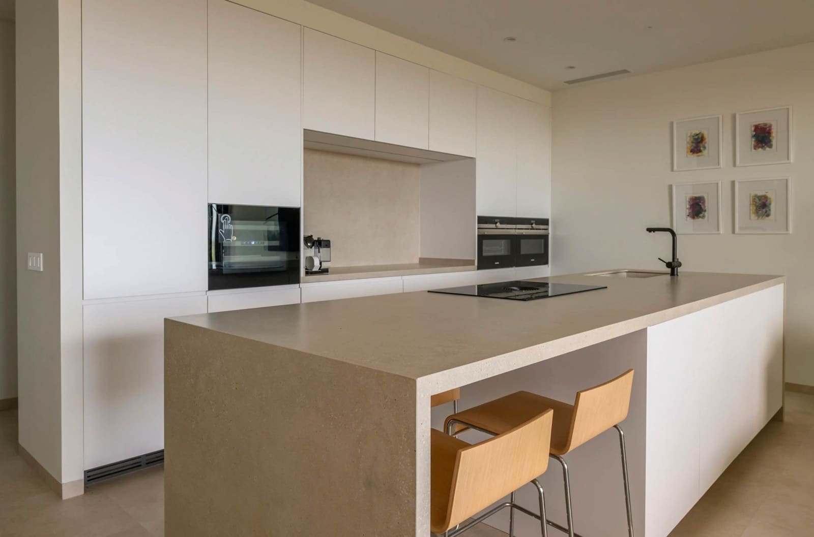 Apartamento de 3 habitaciones en Las Colinas Golf en venta con piscina - 645.000 € (Ref: 9450666)